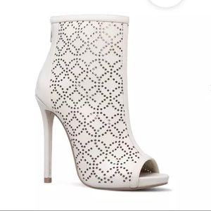 KRISTIN PERFORATED BOOTIE WHITE ShoeDazzle